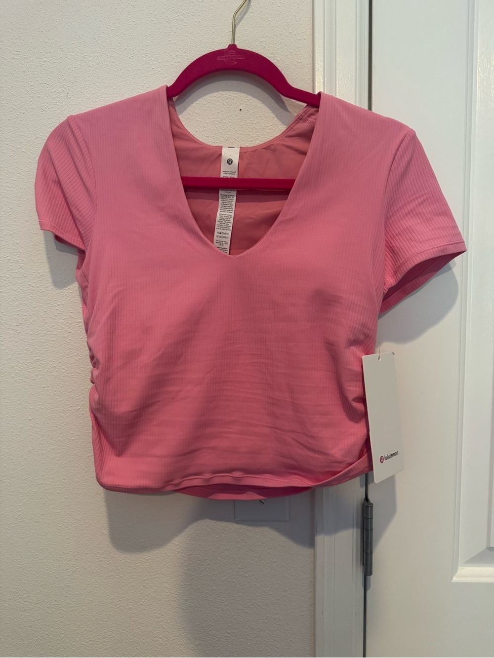 Lululemon All It Takes V-Neck Tee Rib Nulu Candy Cloud Size 8 NWT